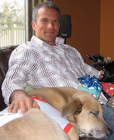 Dr. Steve Mehler with a dog